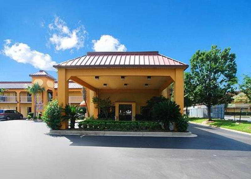 Fairview Inn & Suites Mobile Exterior photo
